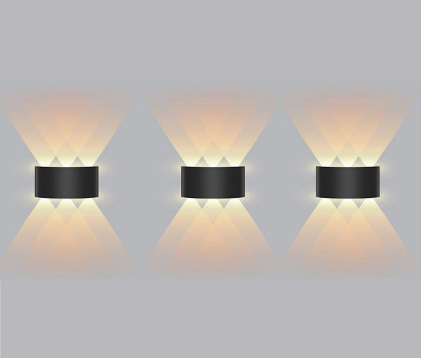 Arandela Externa de Parede em LED Impermeável [Iluminação - Arandela] - Arandela Externa de Parede em LED Impermeável Viva Lumi 3 Feixe de Luz 3 Und - R$ 84OFF Preto